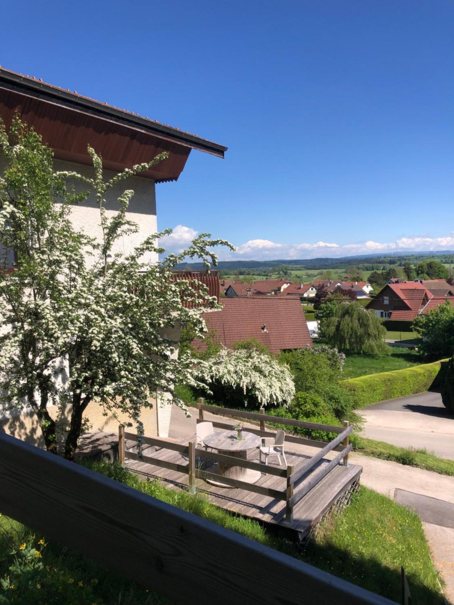 Gite Le P'Tit Chasseral Maîche Esterno foto